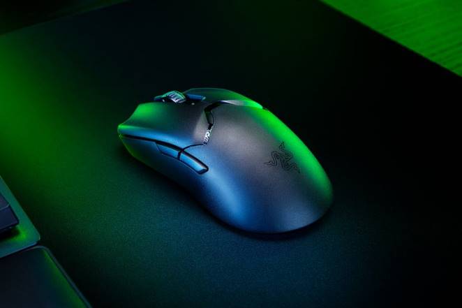 Razer souris noir vipère v2 pro F8BX50